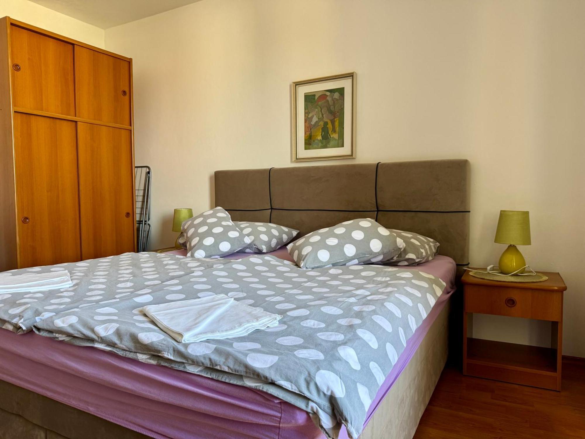 Apartments Maricic Banjol エクステリア 写真