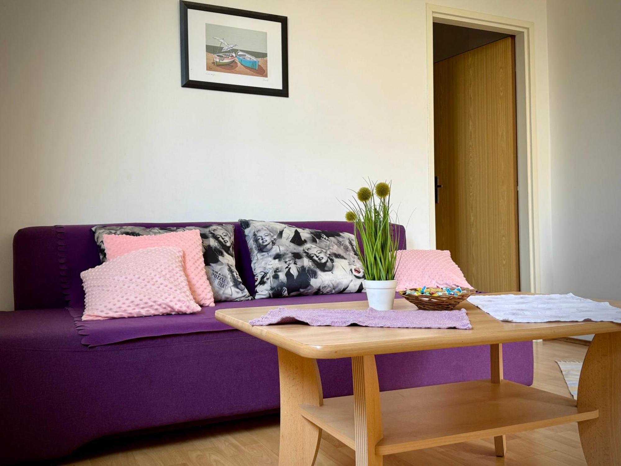Apartments Maricic Banjol エクステリア 写真